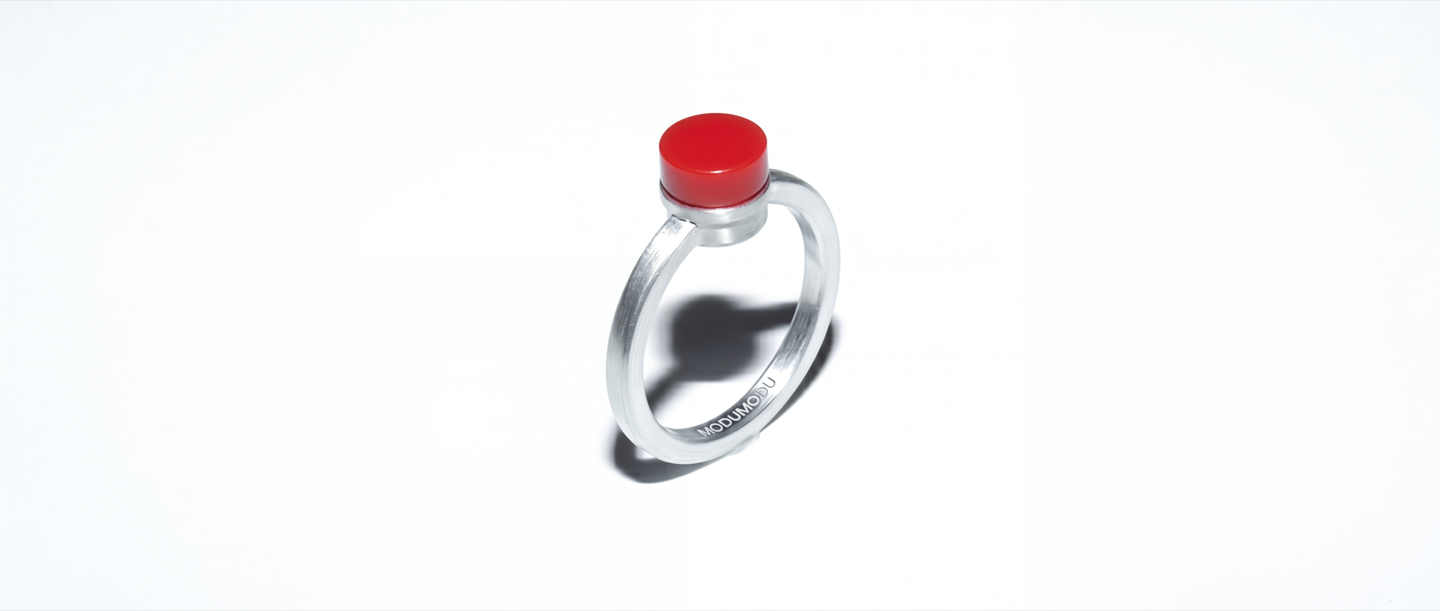 MODU MODU silver ring with tomato red stone face