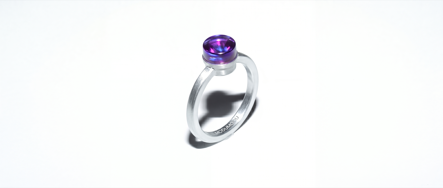 MODU MODU silver ring with deep violet stone face